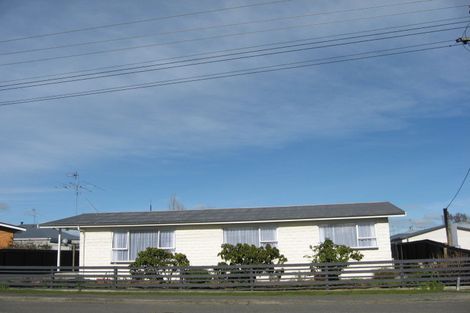 Photo of property in 23 Meldrum Street, Winton, 9720