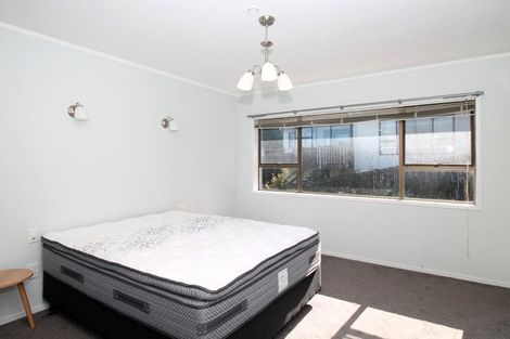 Photo of property in 116 Porritt Avenue, Chatswood, Auckland, 0626