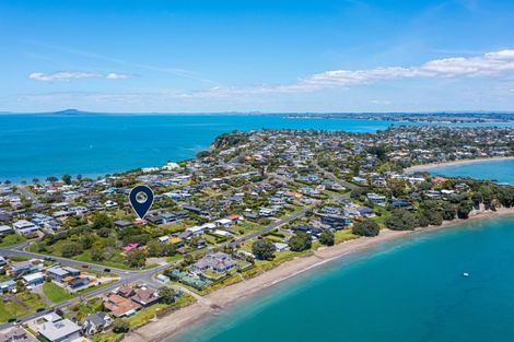 Photo of property in 30 De Luen Avenue, Tindalls Beach, Whangaparaoa, 0930
