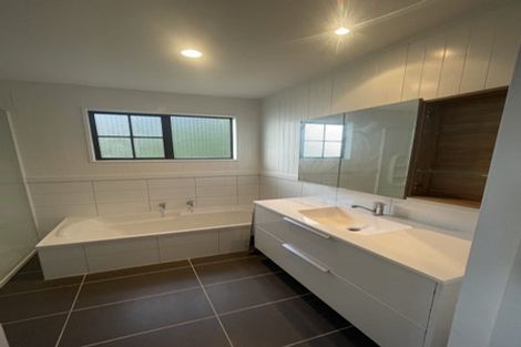 Photo of property in 7 Melissa Place, Burnside, Christchurch, 8042