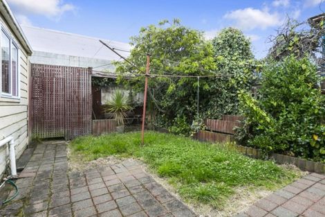 Photo of property in 62 Fox Street, South Dunedin, Dunedin, 9012