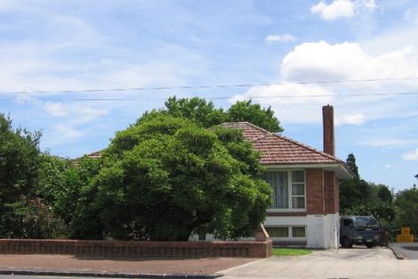 Photo of property in 2139 Great North Road, Avondale, Auckland, 0600