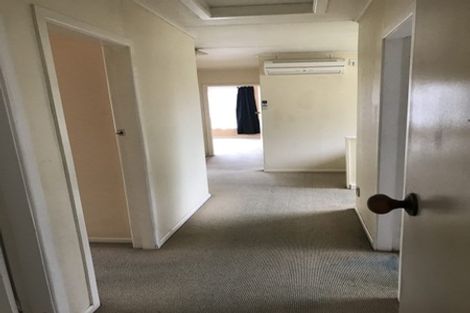 Photo of property in 92 Ironside Road, Johnsonville, Wellington, 6037