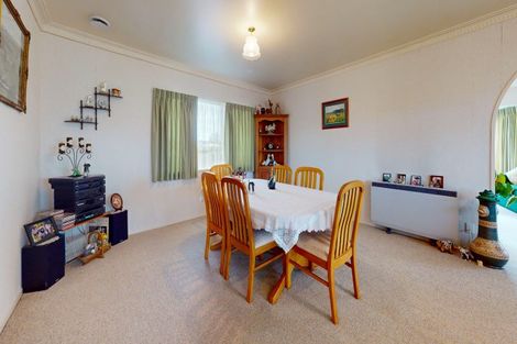 Photo of property in 61 Hayward Road, Ngatea, 3503