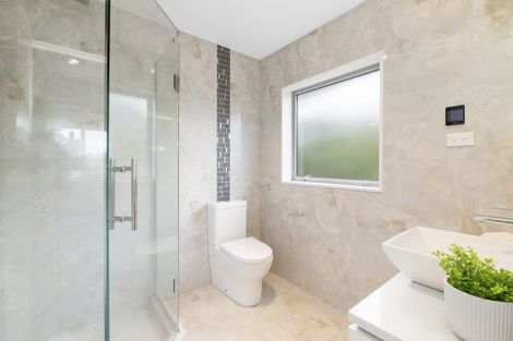 Photo of property in 35 Remuremu Street, Long Bay, Auckland, 0630