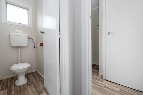 Photo of property in 33b Kawaha Point Road, Fairy Springs, Rotorua, 3015