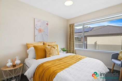 Photo of property in 42 Russley Road, Russley, Christchurch, 8042