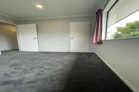 Photo of property in 226 Henderson Valley Road, Henderson, Auckland, 0612