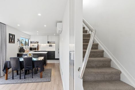 Photo of property in 70d Stanley Road, Glenfield, Auckland, 0629