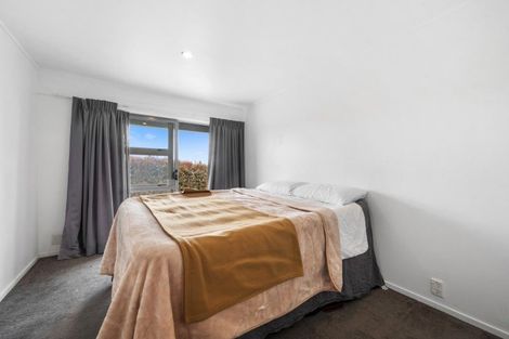 Photo of property in 1/43 Shanaway Rise, Hillcrest, Auckland, 0627