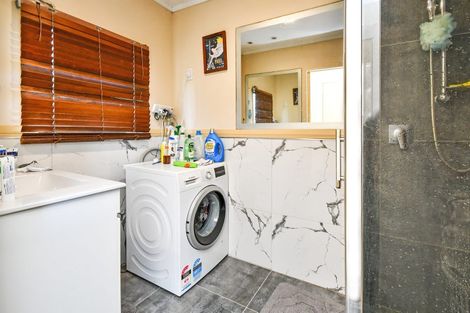 Photo of property in 12a Scott Road, Papakura, 2110