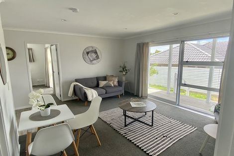 Photo of property in 3 Cornwall Street, Te Atatu South, Auckland, 0610