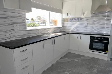 Photo of property in 1/43 Great South Road, Takanini, 2112