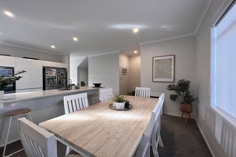 Photo of property in 6 Pinto Road, Pukekohe, 2120