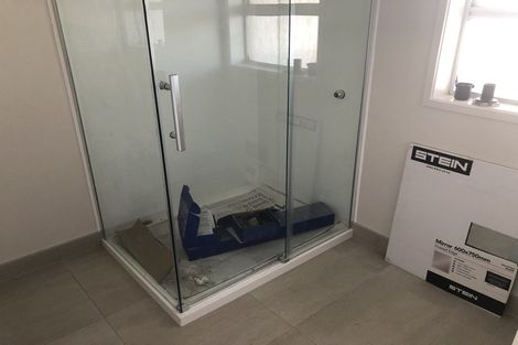 Photo of property in 1/1 Pine Road, Orewa, 0931