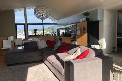 Photo of property in 76 Brougham Street, Mount Victoria, Wellington, 6011