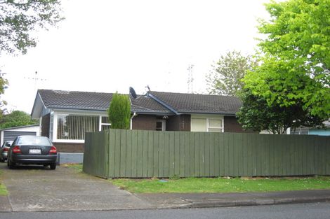 Photo of property in 107 Chichester Drive, Rosehill, Papakura, 2113