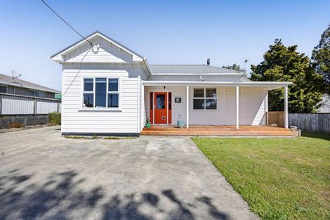 Photo of property in 35 Cordelia Street, Stratford, 4332