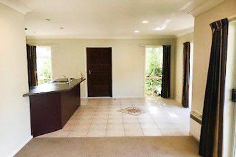 Photo of property in 251a Hill Road, The Gardens, Auckland, 2105