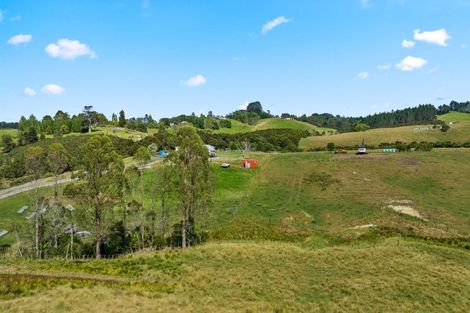 Photo of property in 53a Russell Road, Wainui, 0992