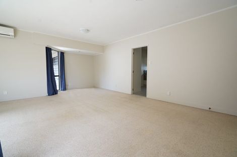 Photo of property in 18a Montgomery Terrace, Hokowhitu, Palmerston North, 4410