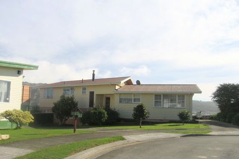 Photo of property in 7 Lancewood Grove, Ranui, Porirua, 5024
