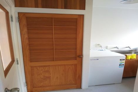 Photo of property in 84 Raumati Road, Raumati Beach, Paraparaumu, 5032