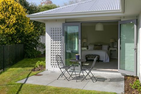 Photo of property in 739 Acacia Bay Road, Acacia Bay, Taupo, 3330