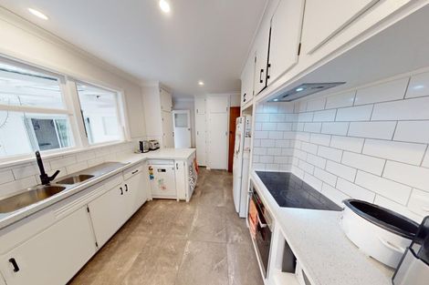 Photo of property in 18 Margaret Street, Roslyn, Palmerston North, 4414