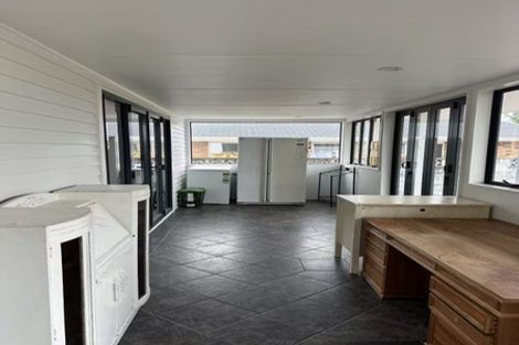Photo of property in 1/127 Bucklands Beach Road, Bucklands Beach, Auckland, 2012