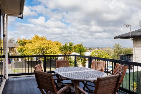 Photo of property in 24 Heatherlea Heights, Feilding, 4702