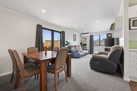 Photo of property in 5 Cemetery Road, Sanson, 4817