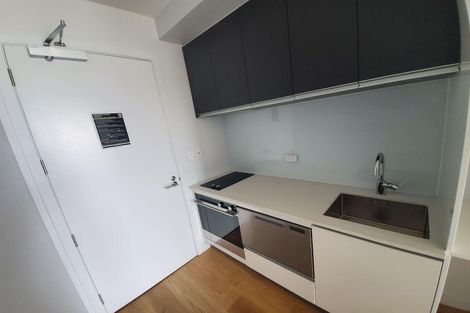 Photo of property in Frank Sargeson Apts, 406/80 Anzac Street, Takapuna, Auckland, 0622