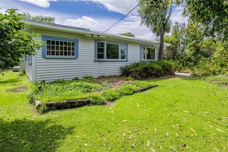 Photo of property in 84 Rangiuru Road, Otaki Beach, Otaki, 5512