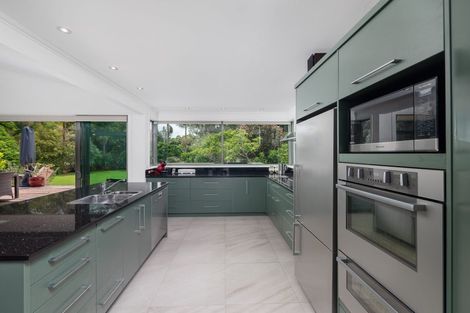 Photo of property in 13 Florance Avenue, Russell, 0202