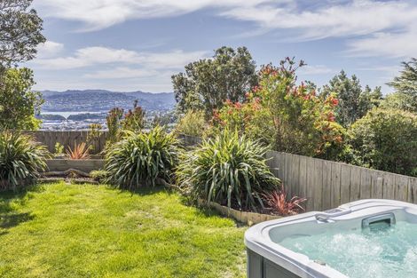 Photo of property in 72 Beacon Hill Road, Strathmore Park, Wellington, 6022