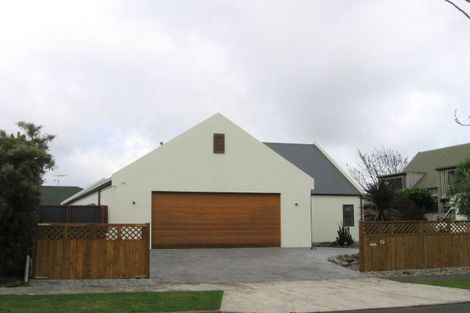 Photo of property in 45 Andrew Street, Waikanae, 5036