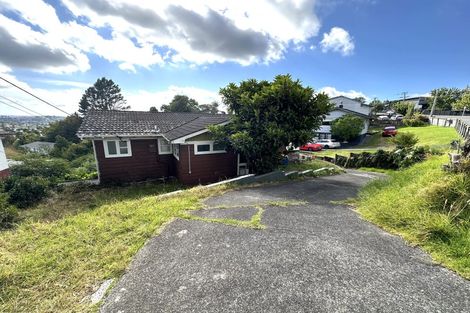 Photo of property in 305 Don Buck Road, Massey, Auckland, 0614