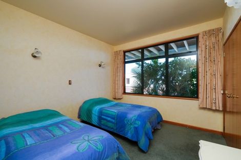 Photo of property in 14 Harvey Road, Bluff Hill, Napier, 4110