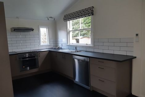 Photo of property in 6 Hayward Street, Featherston, 5710