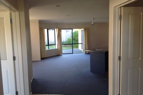 Photo of property in 73 Santa Monica Drive, Papamoa Beach, Papamoa, 3118