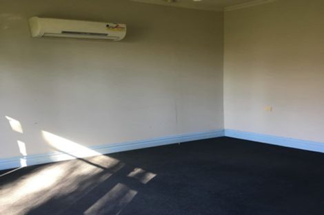 Photo of property in 11 Cadogan Street, Sydenham, Christchurch, 8023