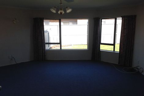 Photo of property in 73 Santa Monica Drive, Papamoa Beach, Papamoa, 3118