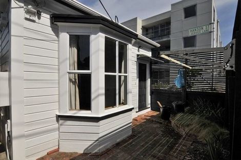 Photo of property in 23 Hanson Street, Mount Cook, Wellington, 6021