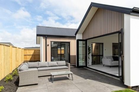 Photo of property in 18 Shrimpton Avenue, Woodend, 7610