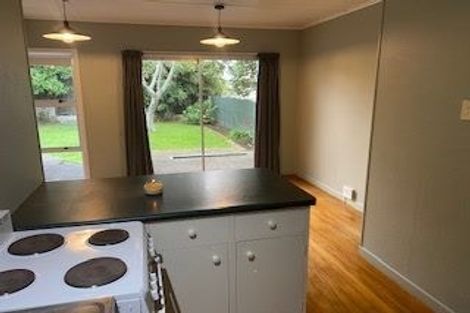 Photo of property in 6 Bedford Street, Fitzroy, New Plymouth, 4312