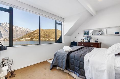 Photo of property in Marina Village, 1/10 Marina Drive, Frankton, Queenstown, 9300