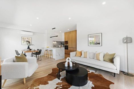 Photo of property in 31b Ludlow Terrace, Totara Vale, Auckland, 0627