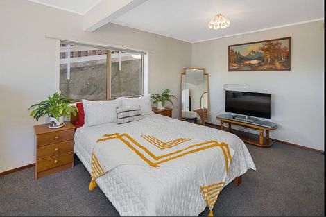 Photo of property in 52b Truscott Avenue, Johnsonville, Wellington, 6037