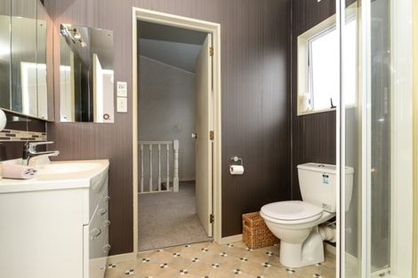 Photo of property in 2 Sunny Dale, Western Heights, Hamilton, 3200